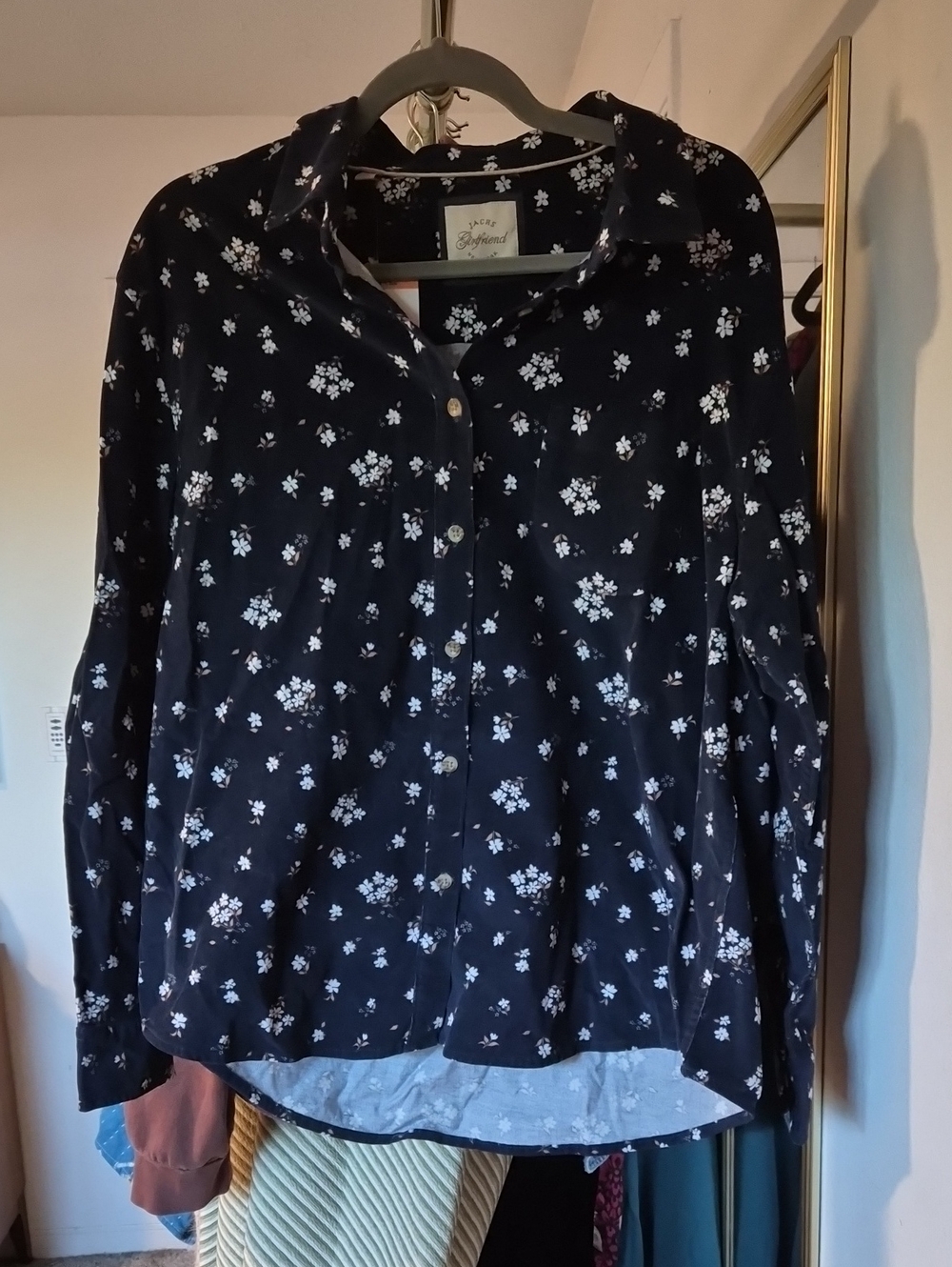 NWT Jachs Girlfriend Navy and White Floral Top